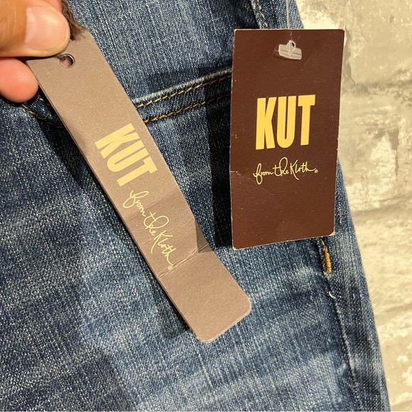 The Catherine Boyfriend Shorts by Kut From The Kloth Women's Size 2 Jean Shorts - Picture 9 of 11